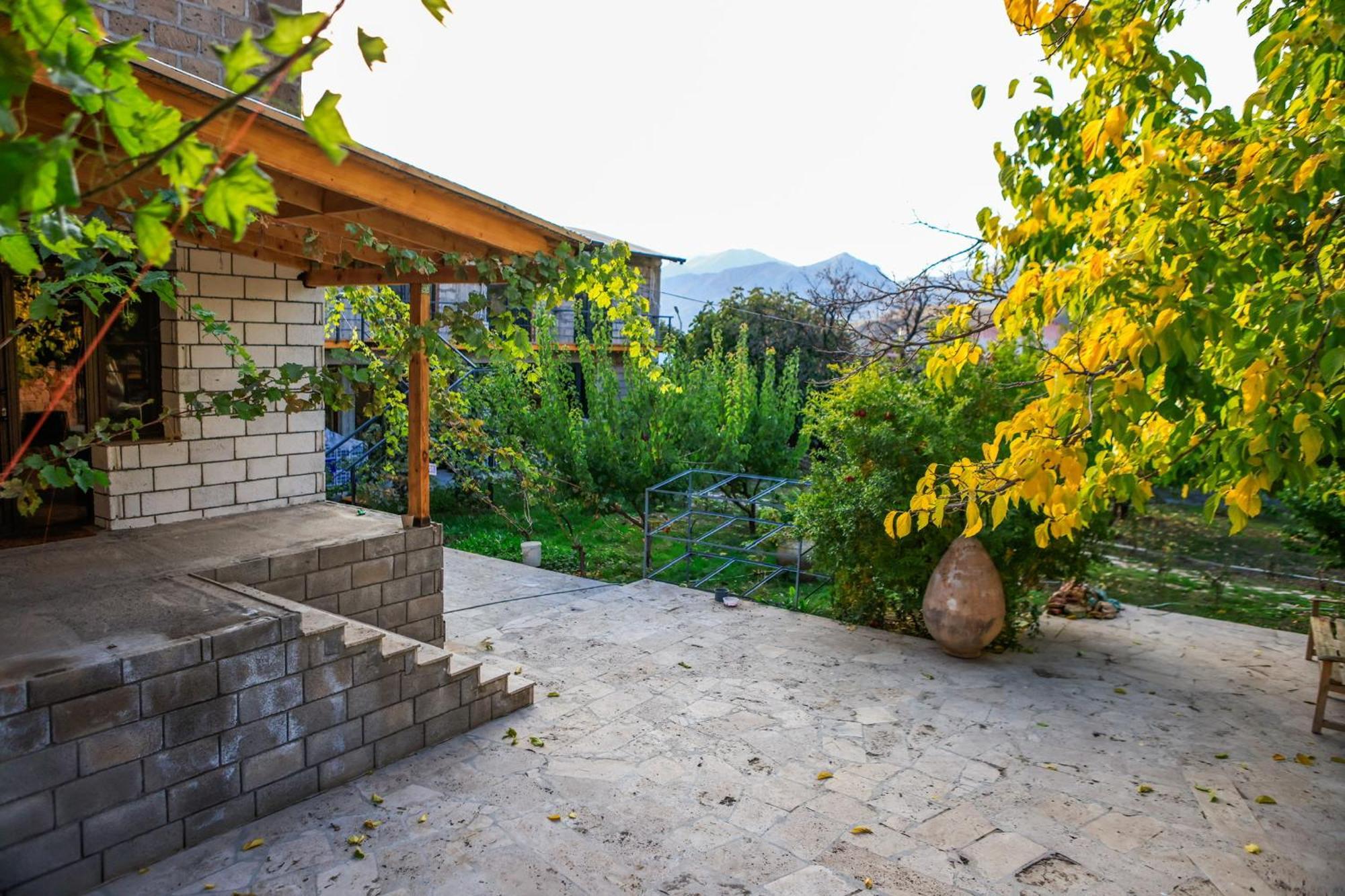 Areni Wine Art Bed & Breakfast ภายนอก รูปภาพ