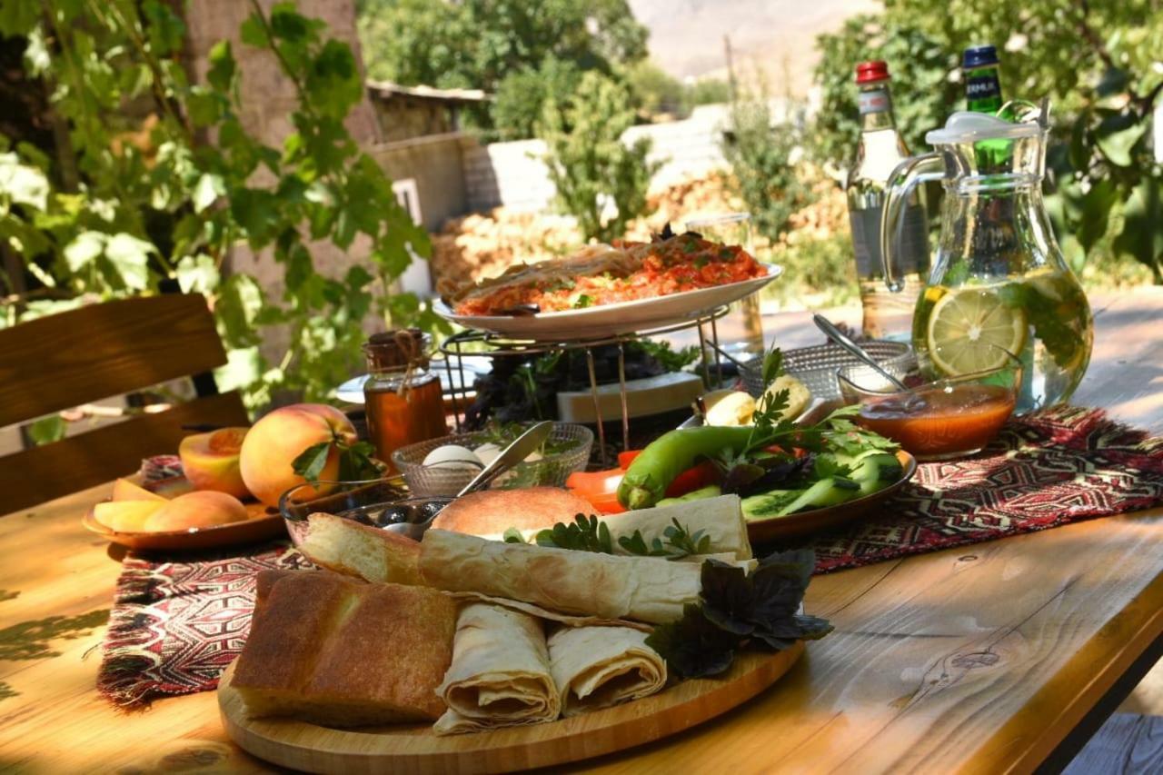 Areni Wine Art Bed & Breakfast ภายนอก รูปภาพ
